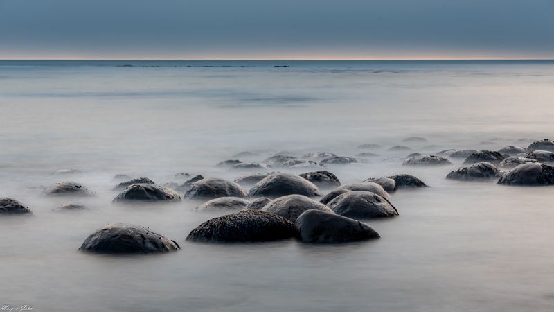 This California Bowling Ball-Filled Beach In Mendocino Feels Otherworldly - Decor Hint Environmental Preservation And Leave No Trace