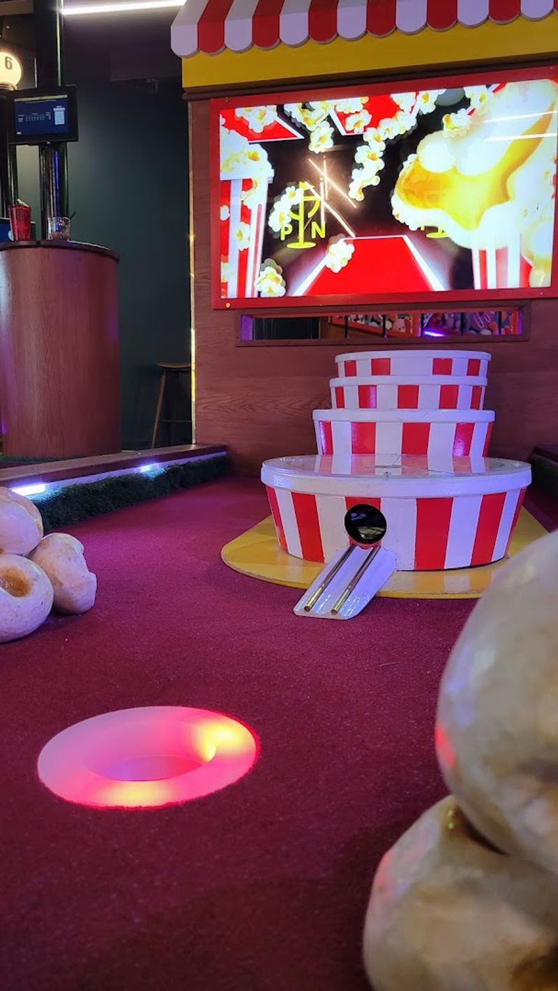 o40Jm9r4LMS5w8F - Decor Hint