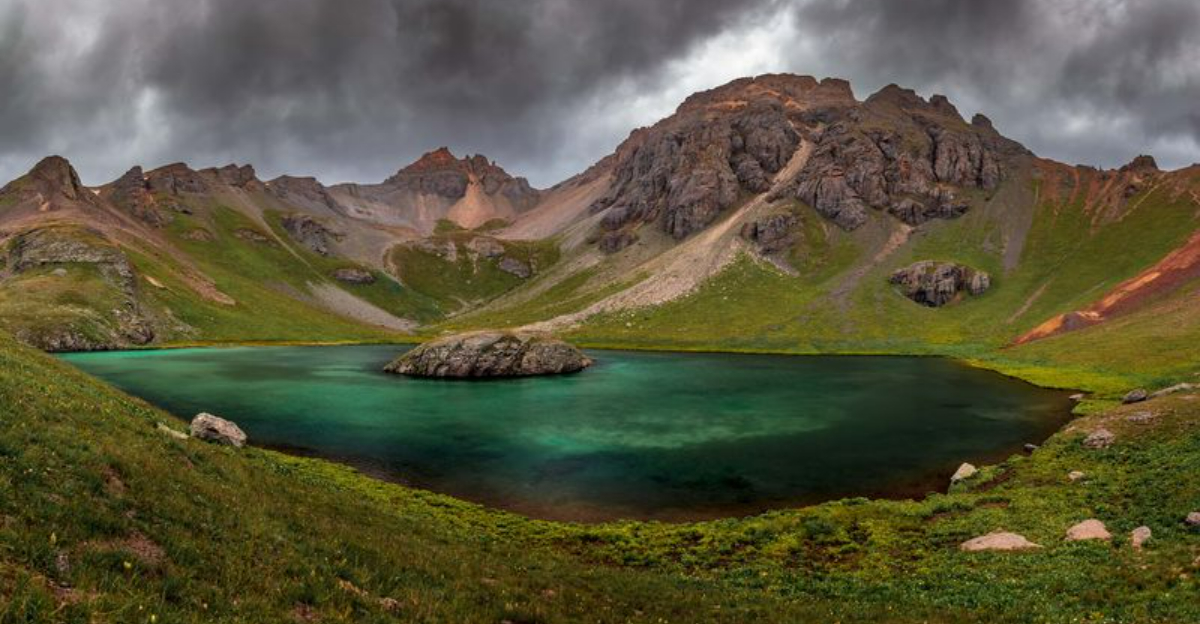 10 Beautiful Colorado Hiking Trails That Dont Get As Much Hype As They Should - Decor Hint