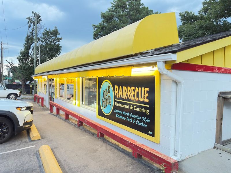 10 Budget-Friendly North Carolina BBQ Joints That Never Miss - Decor Hint Ole Time Barbecue, Raleigh