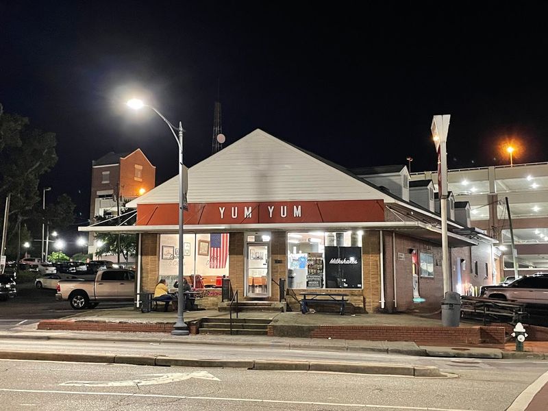 Yum Yum Better Ice Cream & Hot Dogs