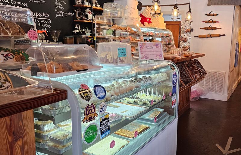 Ally's Bakery, Atlanta