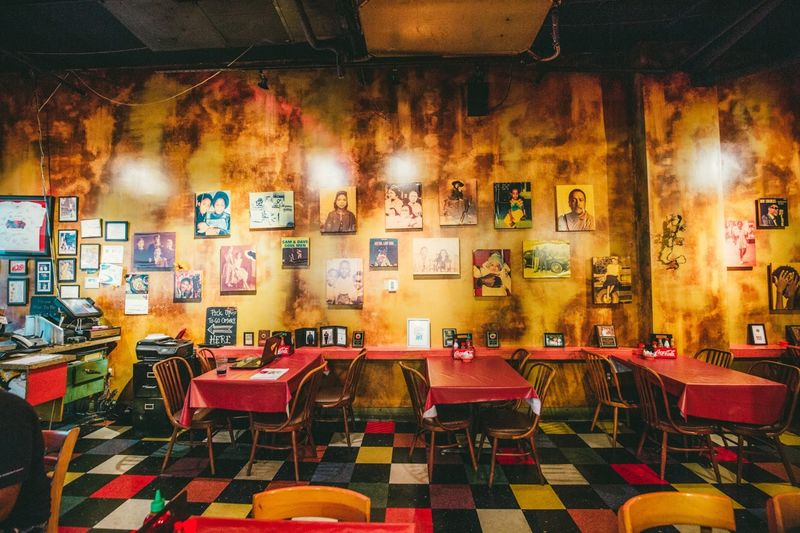 Mert's Heart & Soul, Charlotte