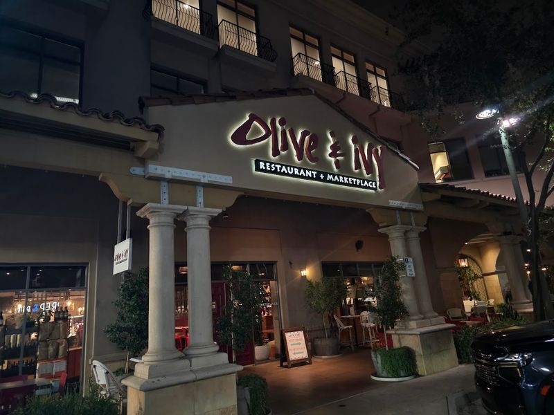 Olive And Ivy, Scottsdale, AZ