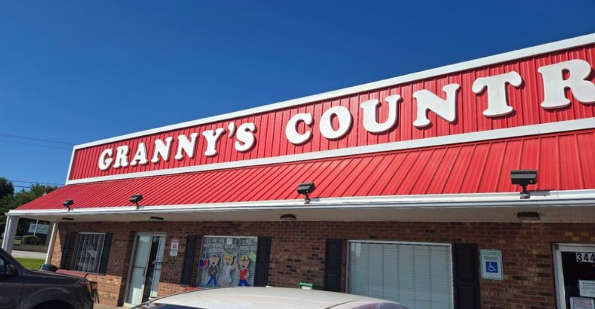 9 North Carolina Spots Serving Hearty Home‑Cooked Meals Worth Traveling For - Decor Hint