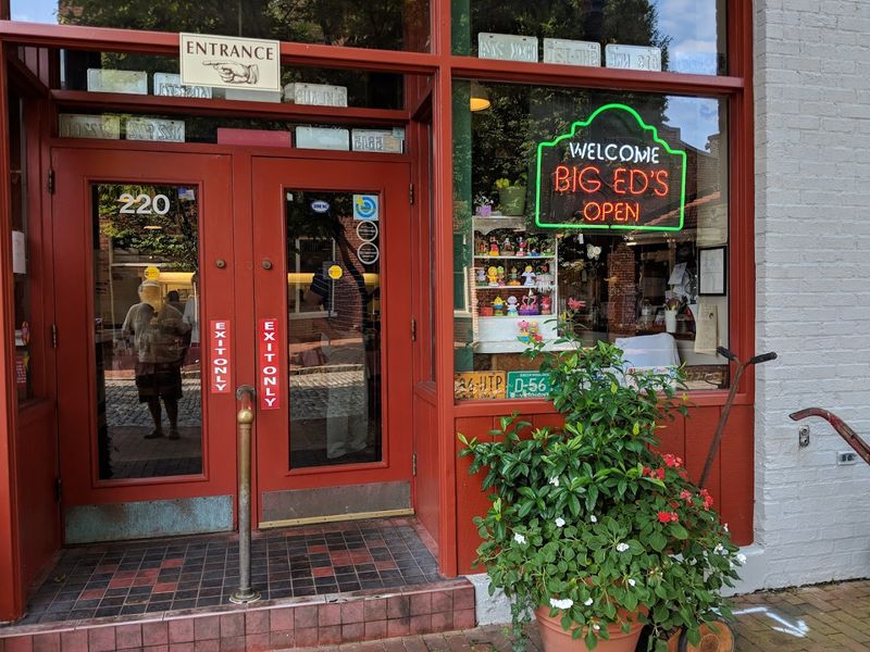 9 North Carolina Spring Breakfast Spots That Feel Like A Tradition - Decor Hint Big Ed's City Market Restaurant