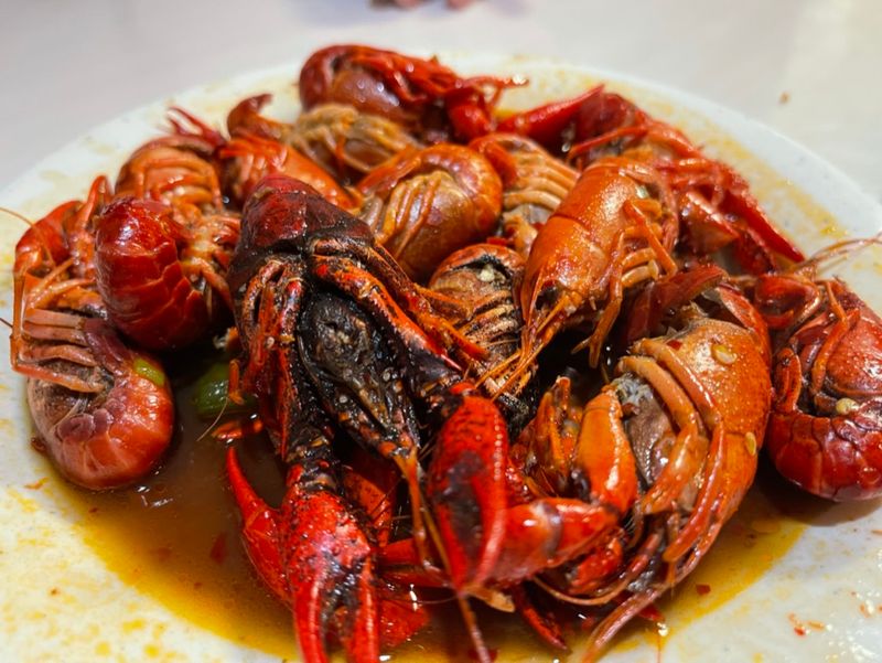 Fresh Seafood That Actually Earns Its Spot On The Line