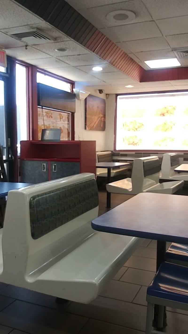 Operating Hours That Work For Early Birds And Night Owls