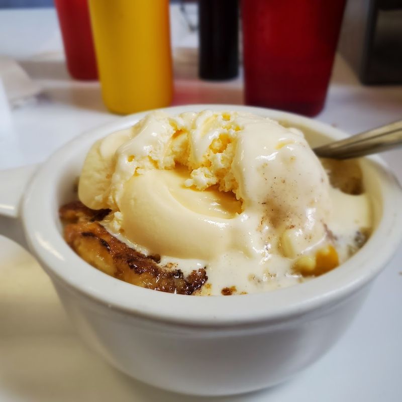 Georgia's Classic Diner Where Peach Cobbler Is Still Made The Classic Way - Decor Hint Why This Restaurant Is Worth The Drive