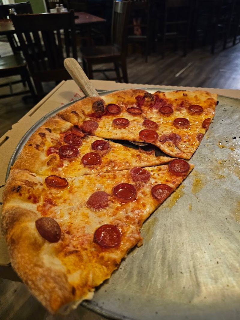 Authentic Pizza Craftsmanship That Sets the Standard