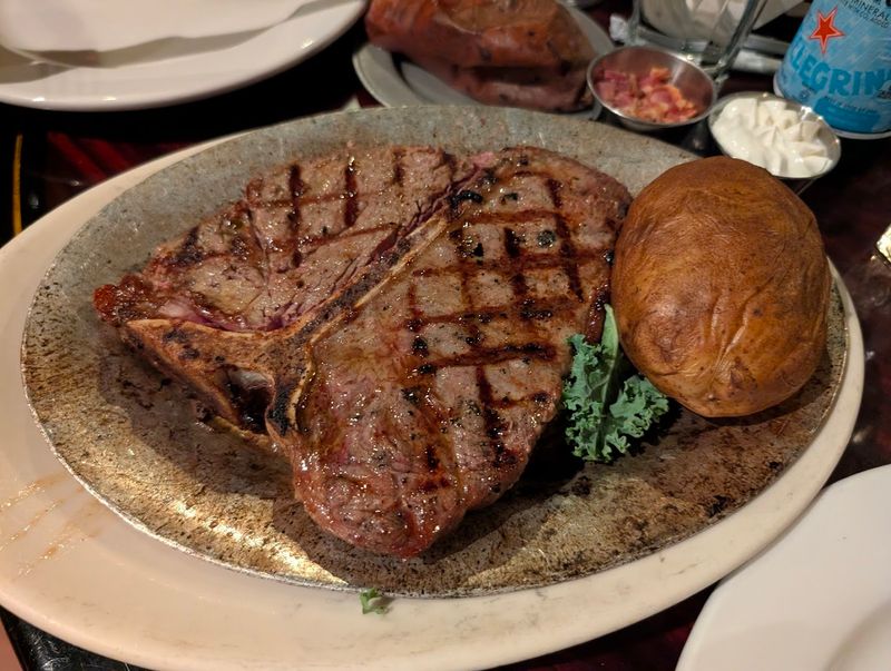 Prime Rib That Earns Every Single Rave Review