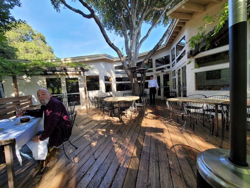 Sunday Brunch Worth Planning Around