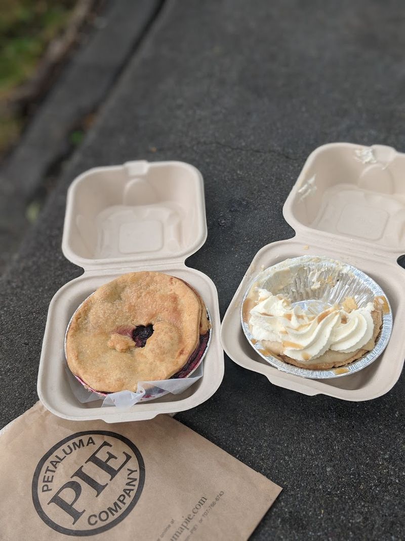 People Drive From All Over California To Eat At These Iconic Farm-To-Table Pies - Decor Hint The Lemon Meringue Pie People Cannot Stop Talking About