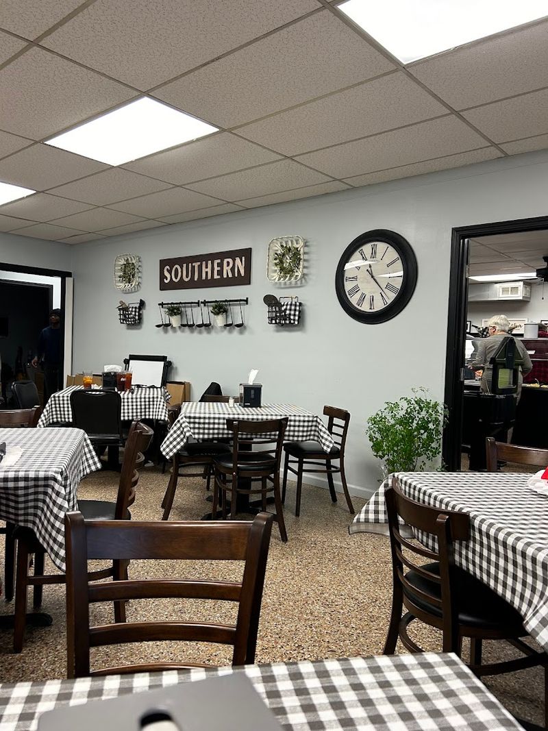 Mama B's Southern Kitchen, Coats