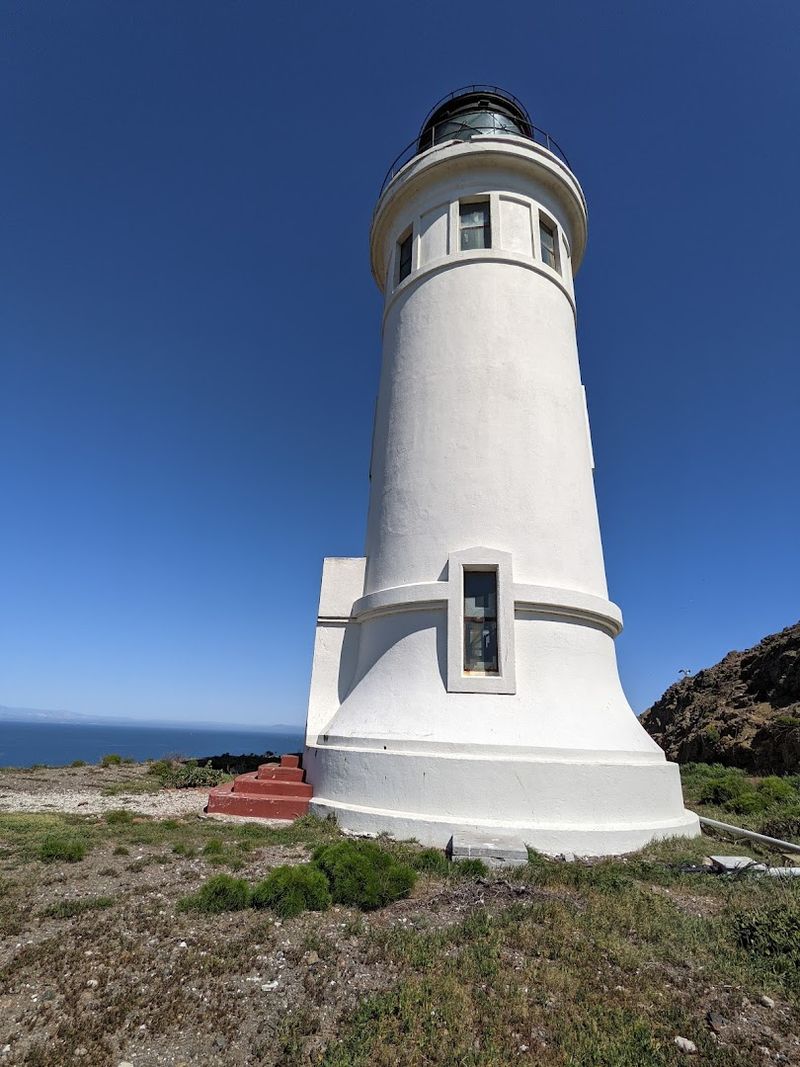 California's Remote Island That Feels Like Another World - Decor Hint The Lighthouse Was The Last One Built On The West Coast