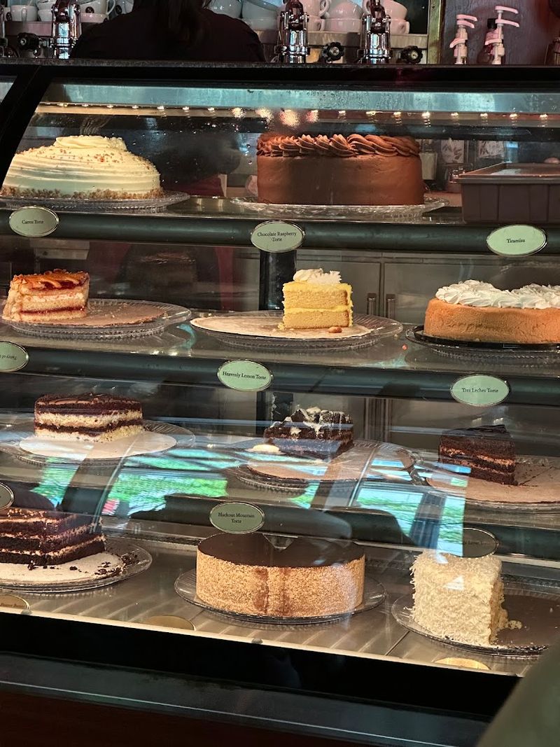 Over 100 Dessert Varieties on Display