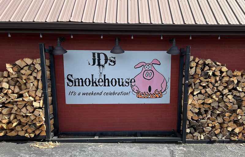 JD's Smokehouse, Rutherford College