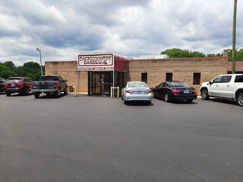 BackCountry Barbeque, Lexington