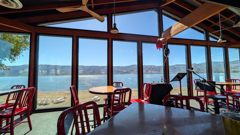 Jack's BAR-B-Q, Lake Elsinore