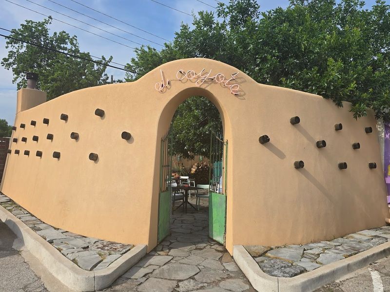 The Oklahoma Mexican Restaurants That Nail Authentic Every Single Time - Decor Hint El Coyote New Mexican Bar & Cantina