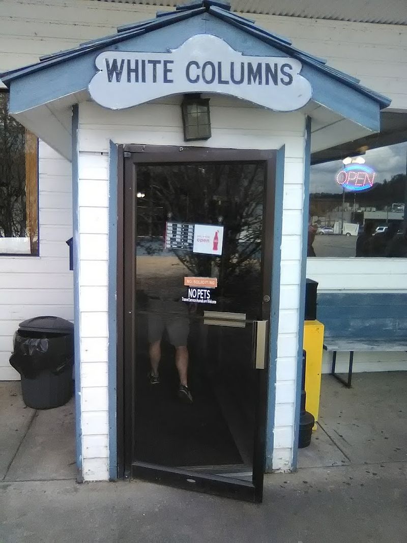 The Gilmer County Store – East Ellijay