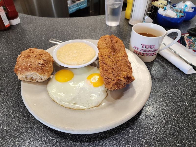 Coffee and Hot Drinks That Complement the Meal