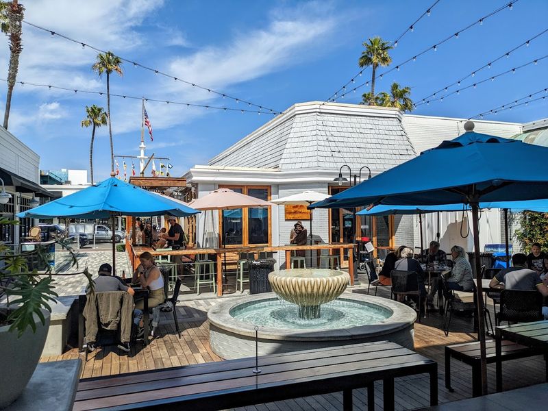 Bear Flag Fish Co., Newport Beach