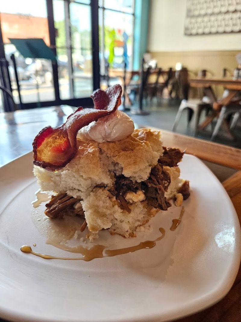 9 North Carolina Spring Breakfast Spots That Feel Like A Tradition - Decor Hint Biscuit Head