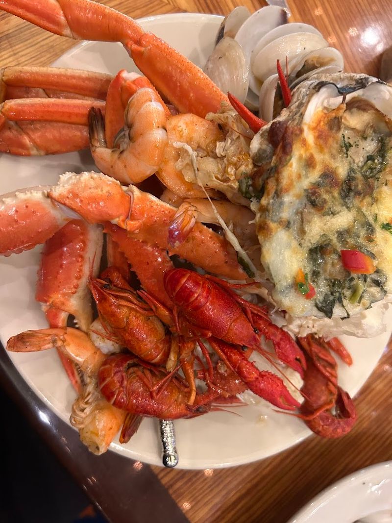 Captain George's Seafood Restaurant, Kill Devil Hills