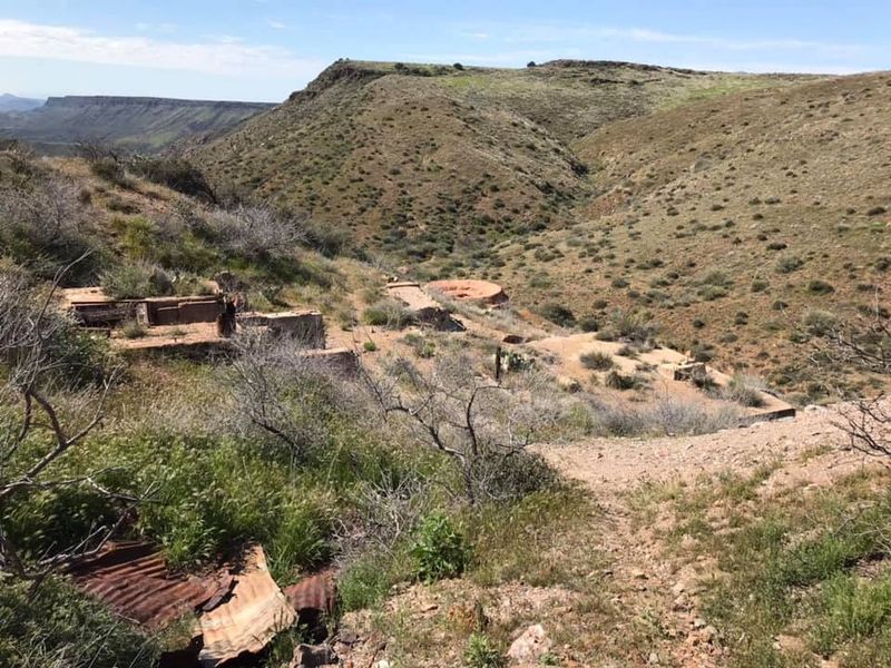 The Ghost Town Itself