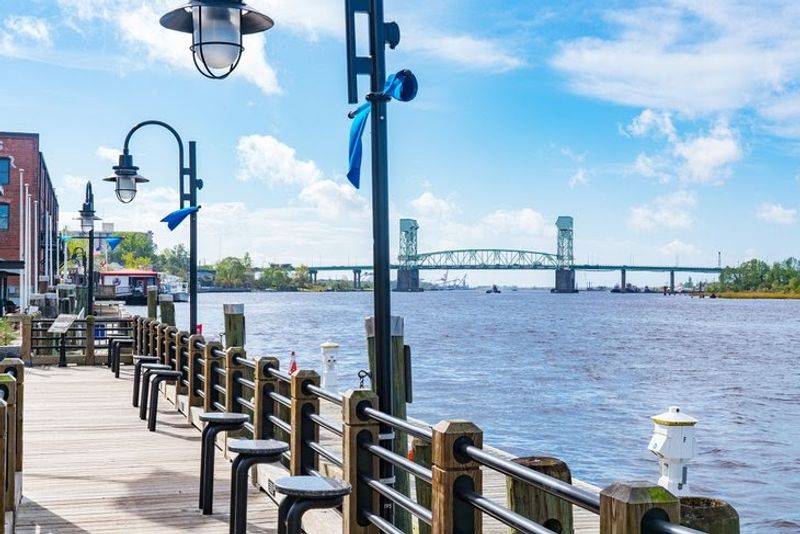 North Carolina Has Some Of The Most Exciting Spring Break Getaways And Here Is Why You Need To Go - Decor Hint Cape Fear River