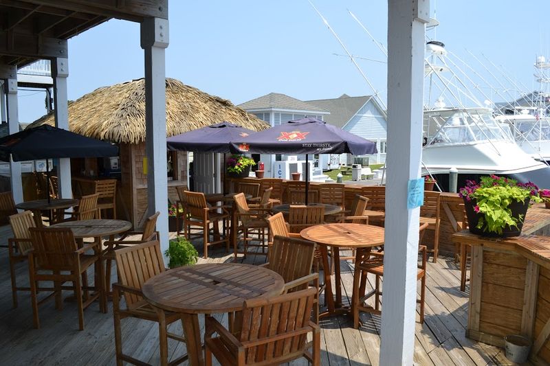 Blue Water Grill & Raw Bar, Manteo