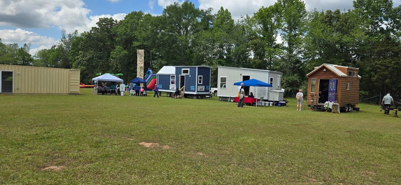 This Historic Small Town In Georgia Is Perfect For Relaxing Weekend Getaways - Decor Hint Madison Fest and Annual Festivals