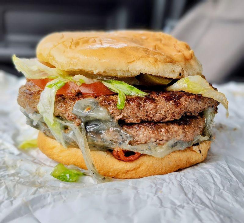 The North Carolina Burger Joints That Never Need Advertising Because The Lines Say Everything - Decor Hint Corbett's Burgers & Soda Bar