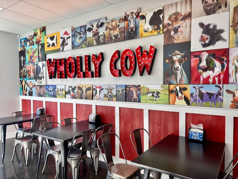 Wholly Cow Ice Cream – Savannah