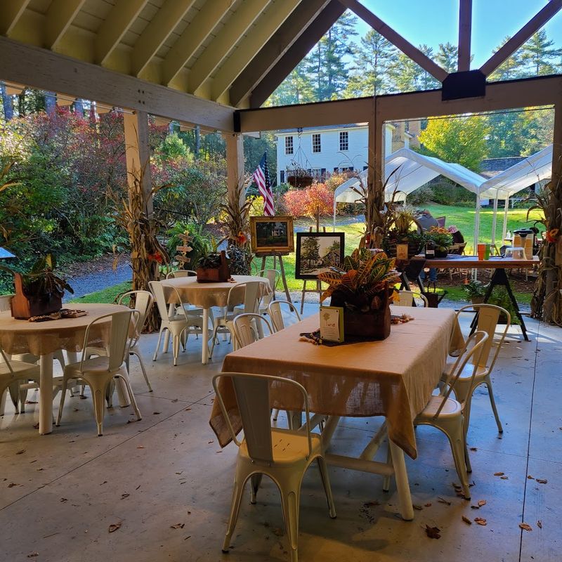 These Beautiful Mountain Towns In North Carolina Are The Perfect Escape From City Life - Decor Hint Cashiers