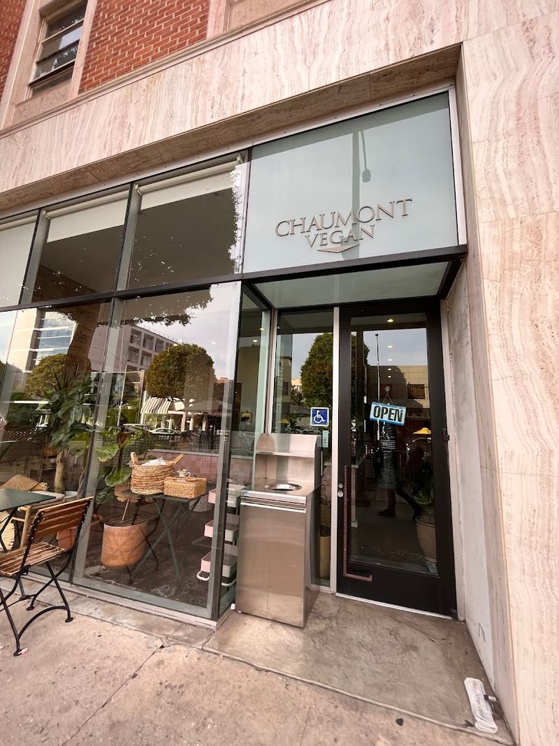 These 10 California Bakeries Prove Vegan Desserts Can Be Seriously Indulgent This April - Decor Hint Chaumont Vegan, Beverly Hills