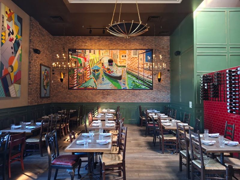 14 Incredible Florida Italian Restaurants You Must Try In 2026 - Decor Hint Mia’s Italian Kitchen