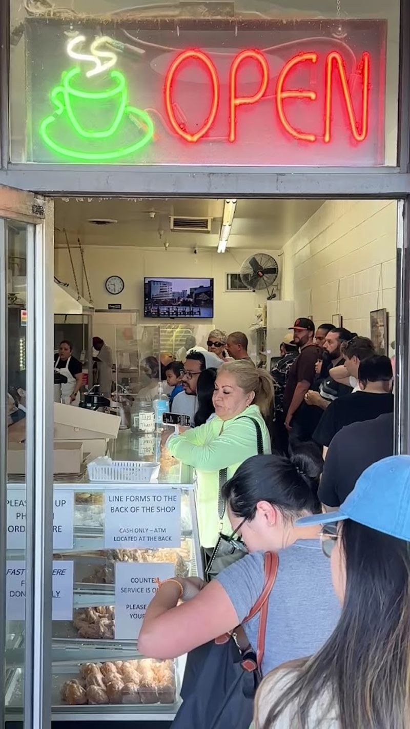 Operating Hours And The Importance Of Arriving Early