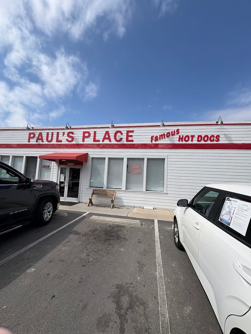 Paul's Place Famous Hotdogs