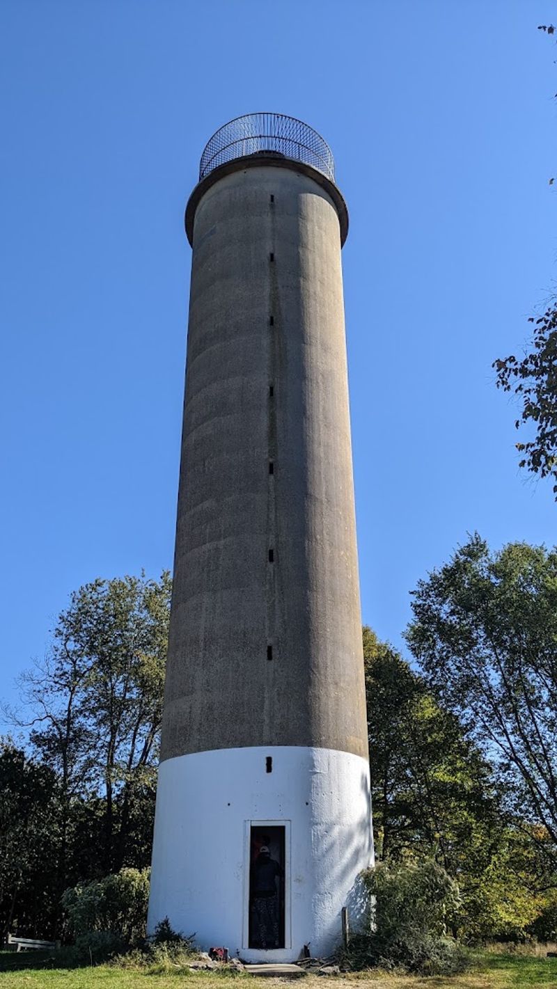Governor Dick Observation Tower, Lebanon