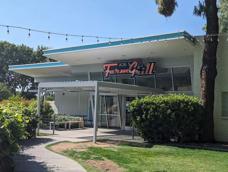 Joe's Farm Grill, Gilbert