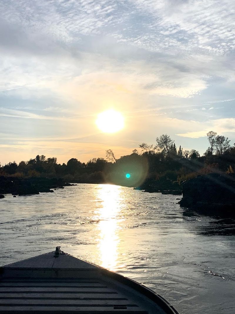 17 Best Fishing Spots In California Where The Catch Is Worth It This Spring - Decor Hint Sacramento River