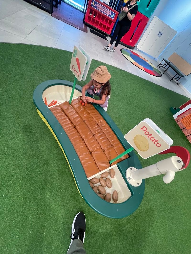 Lego Time Build and Race Station