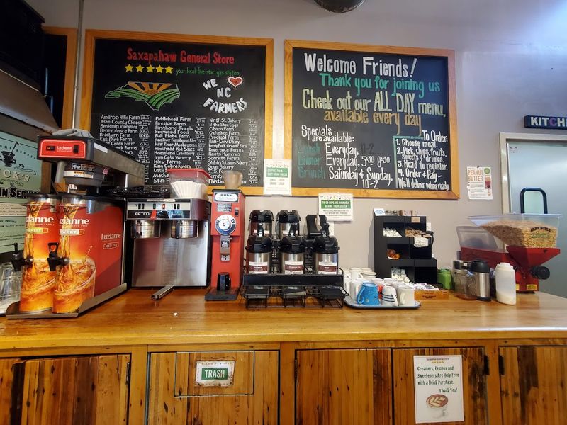 One North Carolina Spot Where Restaurant, Market, And Community Meet - Decor Hint Seasonal Menus That Celebrate The Land