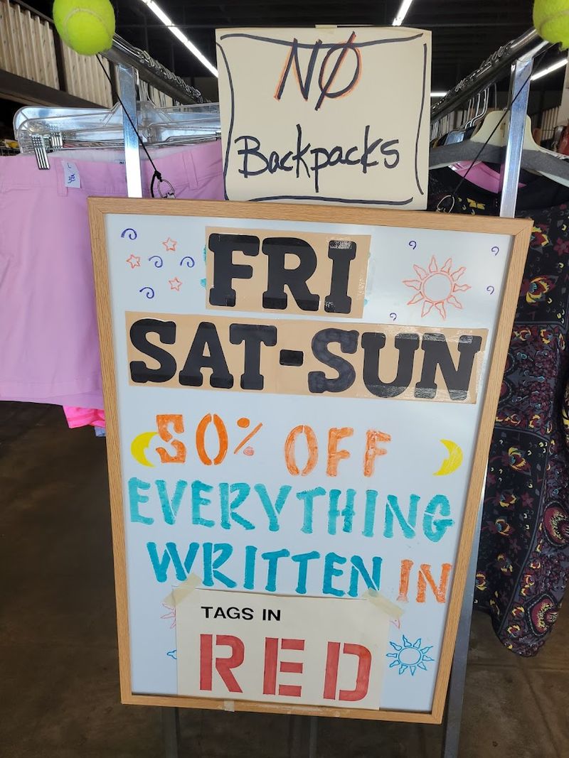 Weekend Sales And Color Tag Discounts