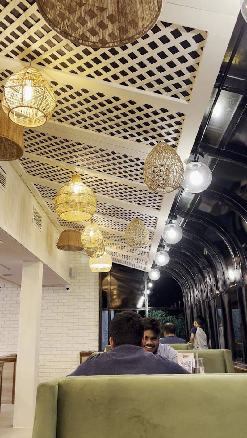 Comfortable Seating for Casual Dinners and Special Occasions