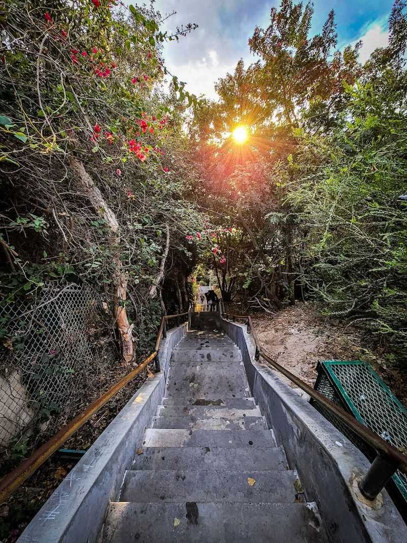 Thousand Steps Beach, Laguna Beach