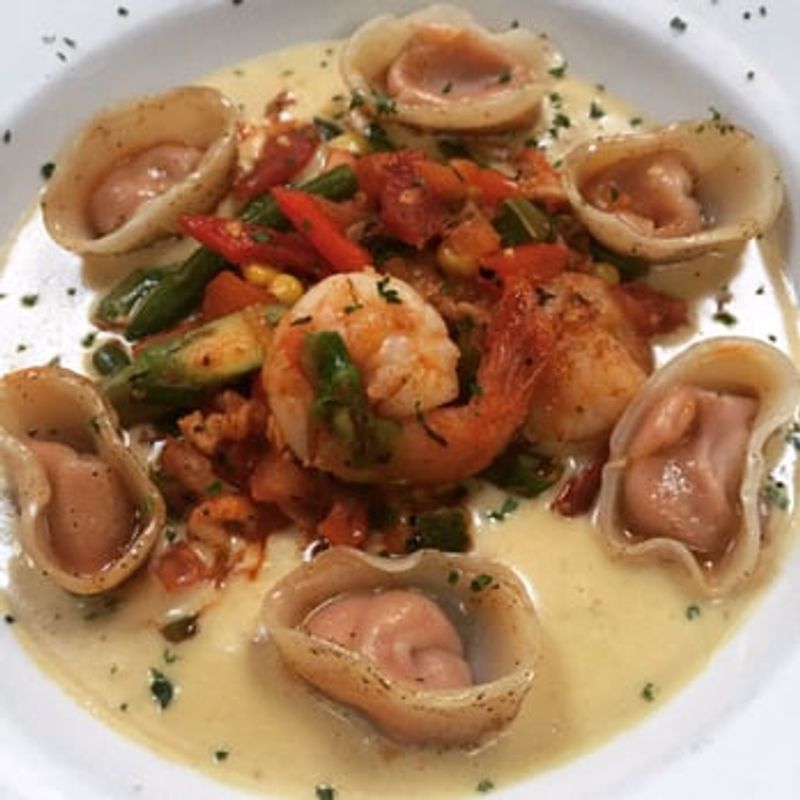 Culinary Recognition And Media Features