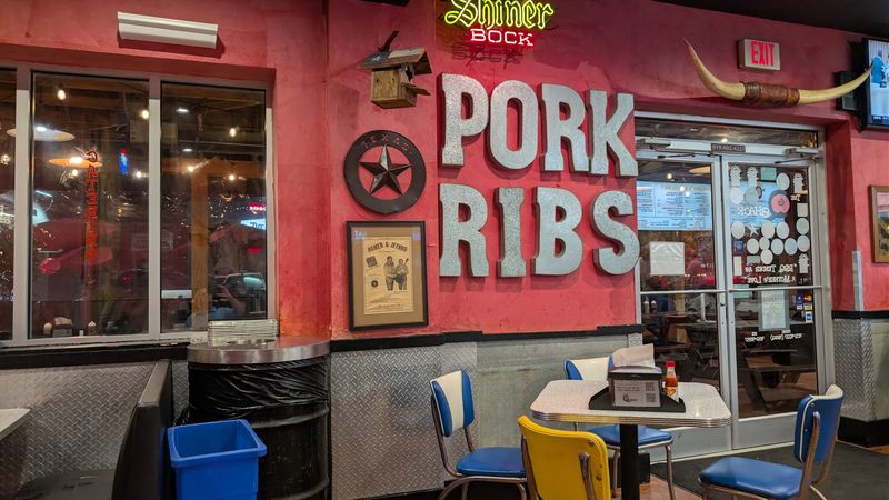 Forget The Famous Spots, These North Carolina BBQ Joints Are Where The Real Smoke Is - Decor Hint The Original Q Shack